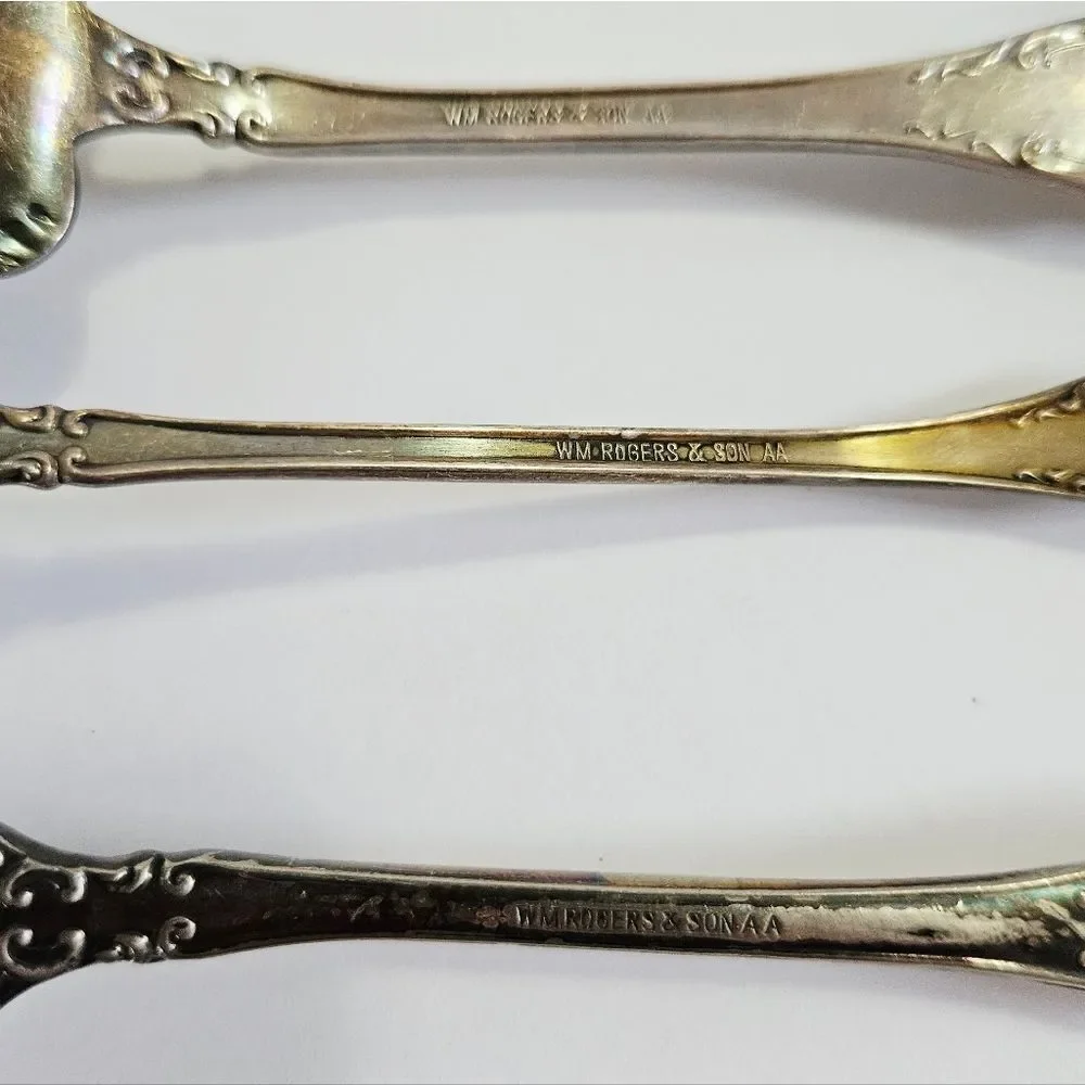 WM Rogers & Co. Oxford Pattern AA Silver Plated Serving Meat Fish Forks & Ladle